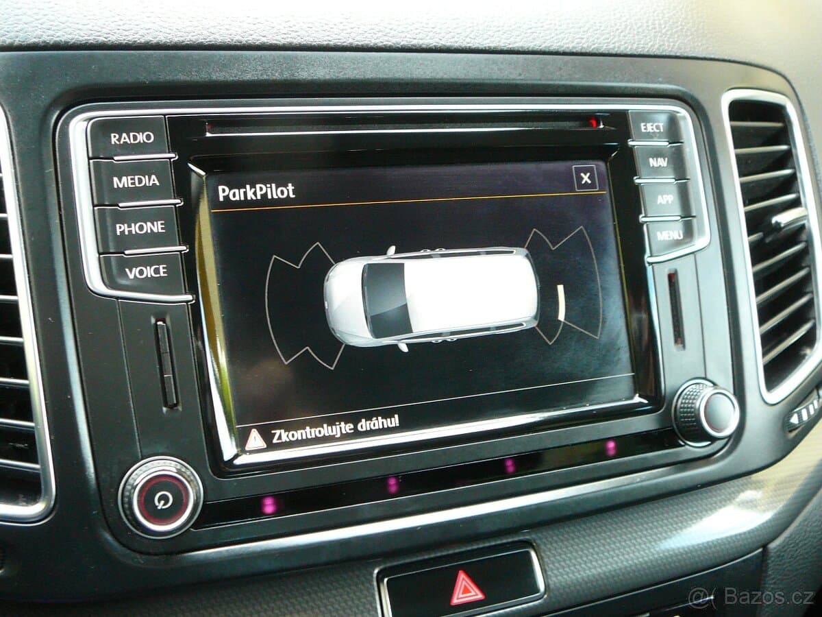 2018 Volkswagen SHARAN - 16