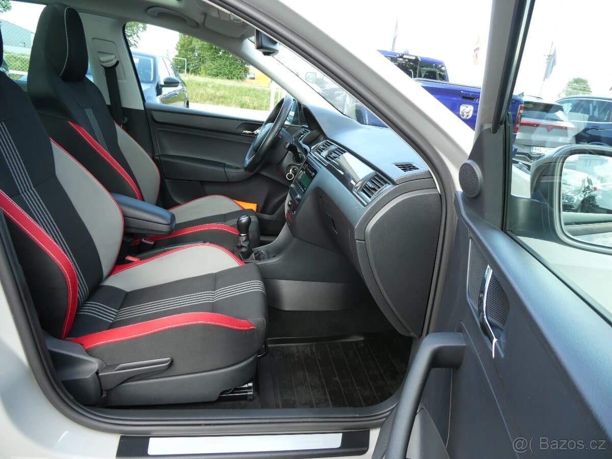 2015 Škoda RAPID - 16