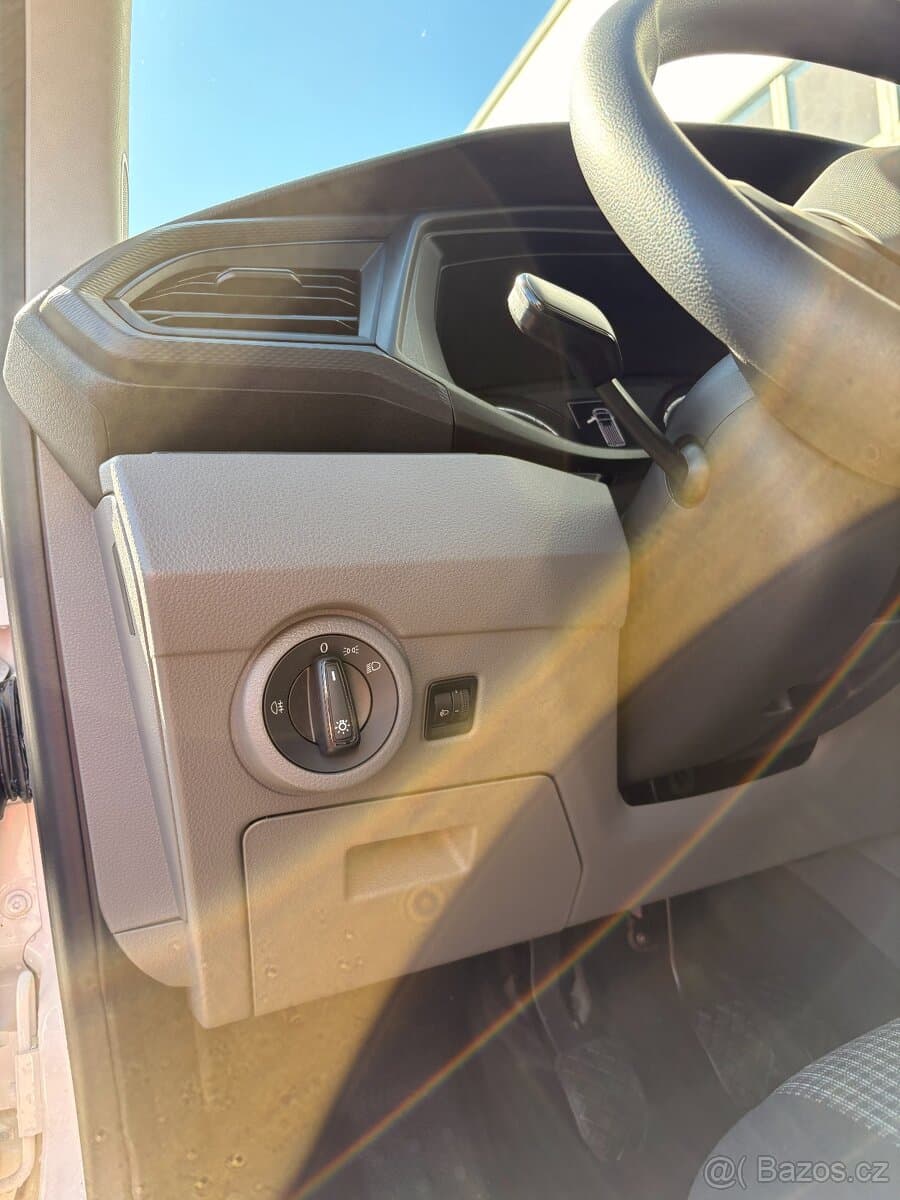 Volkswagen TRANSPORTER - 16