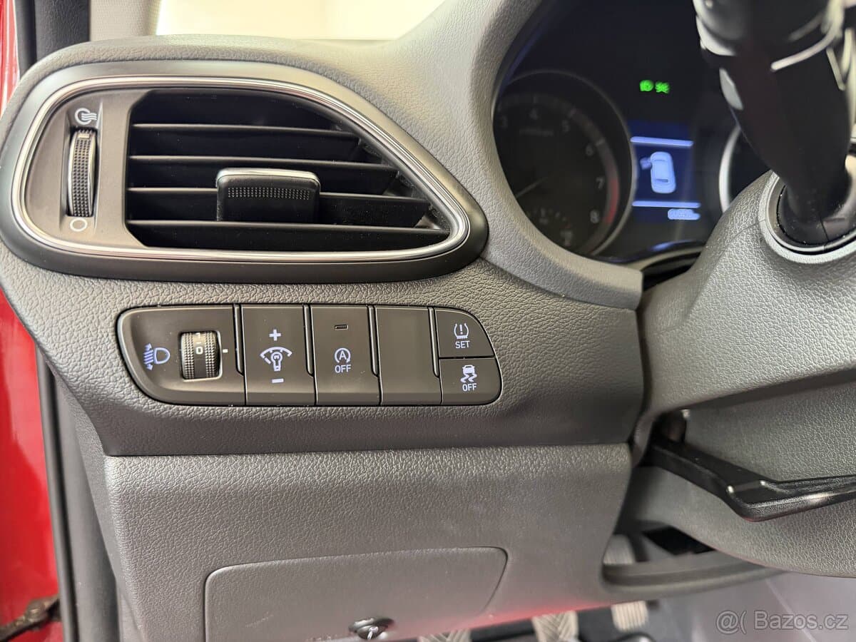 Hyundai i30 - 16