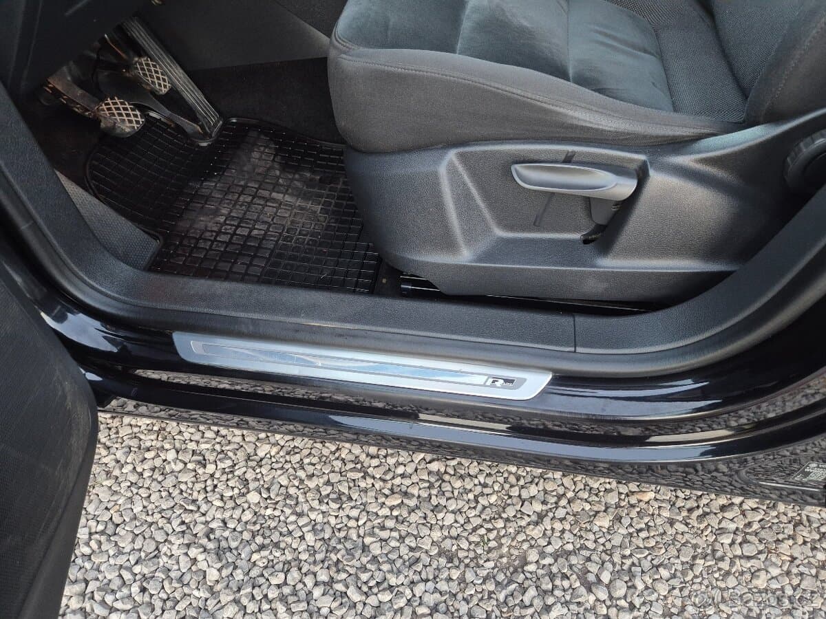 2014 Volkswagen TIGUAN - 16
