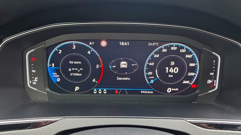 2023 Volkswagen PASSAT - 16