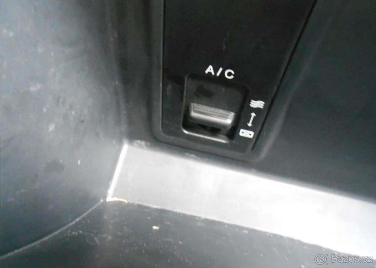 2011 Hyundai ix35 - 16