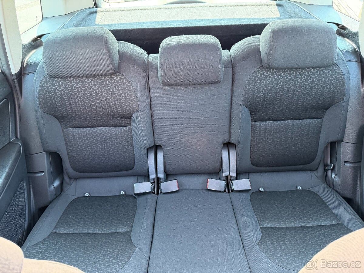 2011 Škoda YETI - 16