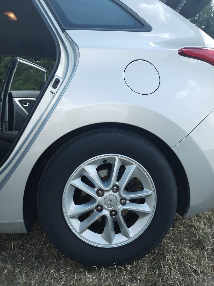 2013 Hyundai i30 - 16