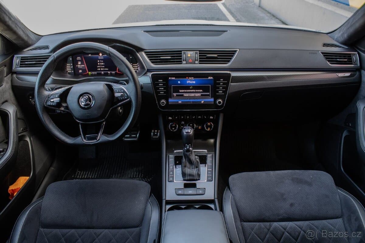 2019 Škoda SUPERB - 16