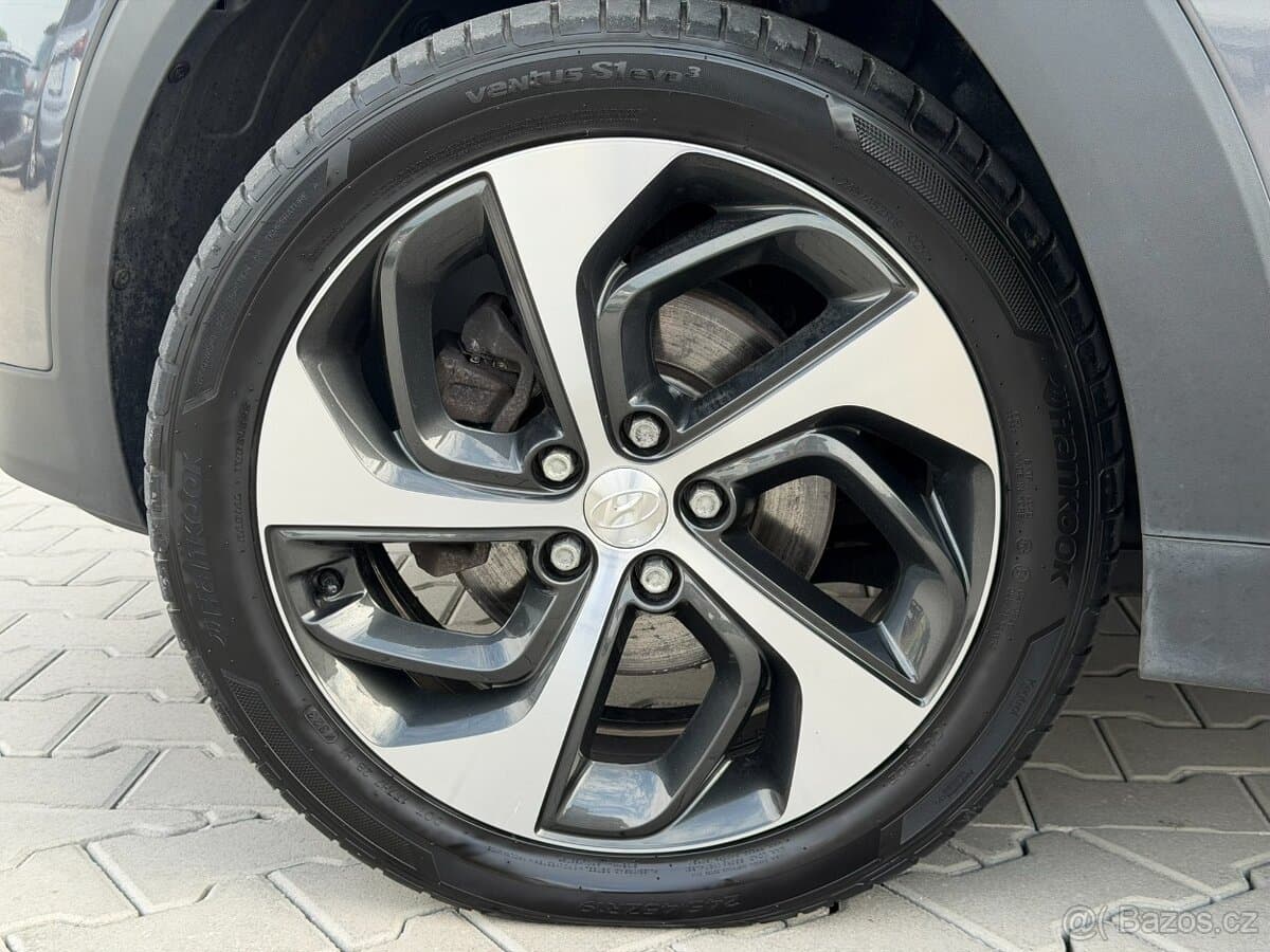 2016 Hyundai TUCSON - 16