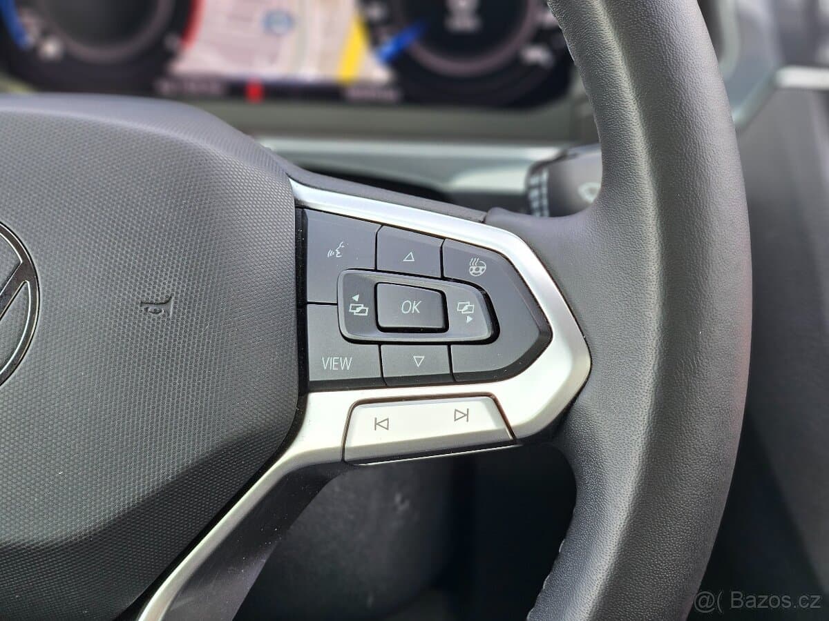 2021 Volkswagen TIGUAN - 16