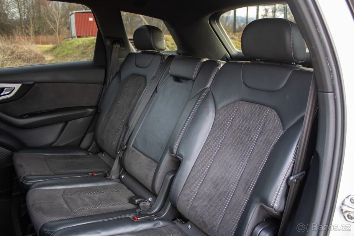 2015 Audi Q7 - 16