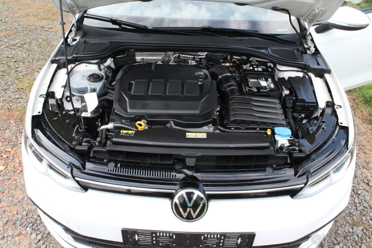 2020 Volkswagen GOLF - 16