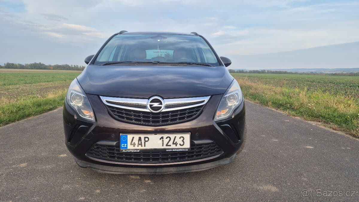 2012 Opel ZAFIRA - 16