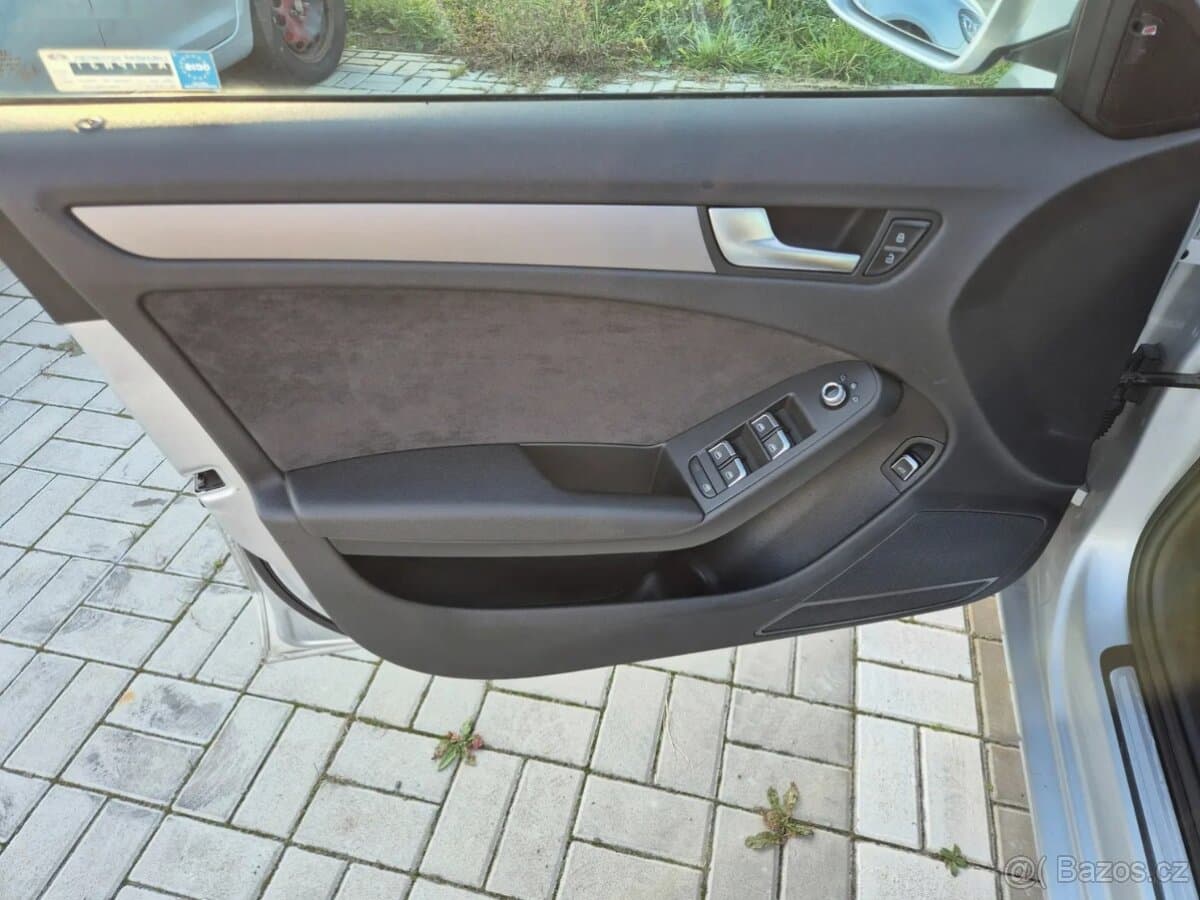 2012 Audi A4 - 16