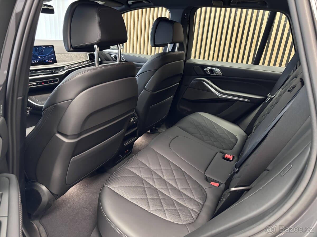 2026 BMW X5 - 16