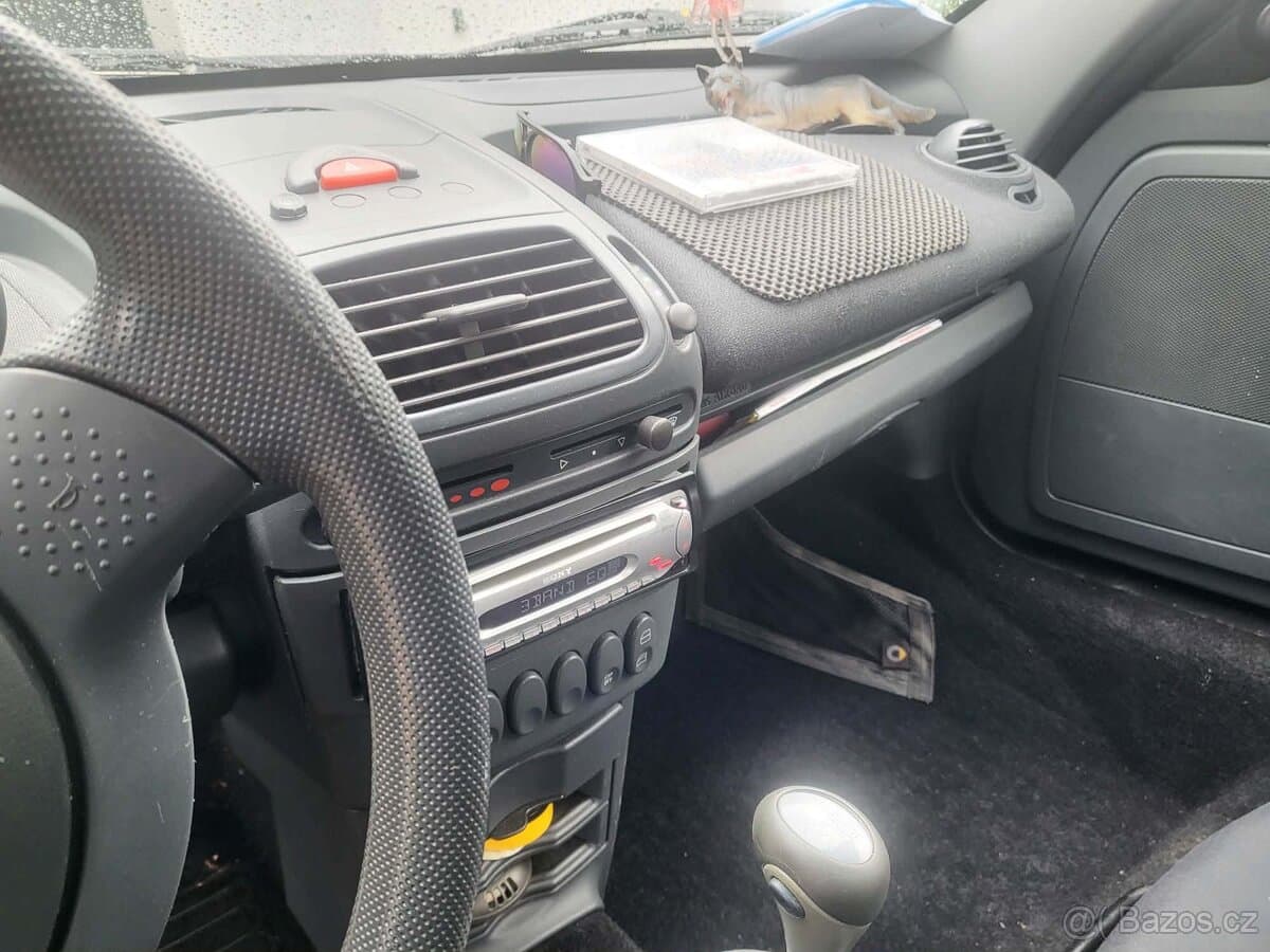 2004 Smart ROADSTER - 16