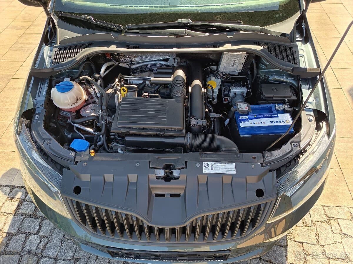 2015 Škoda FABIA - 16
