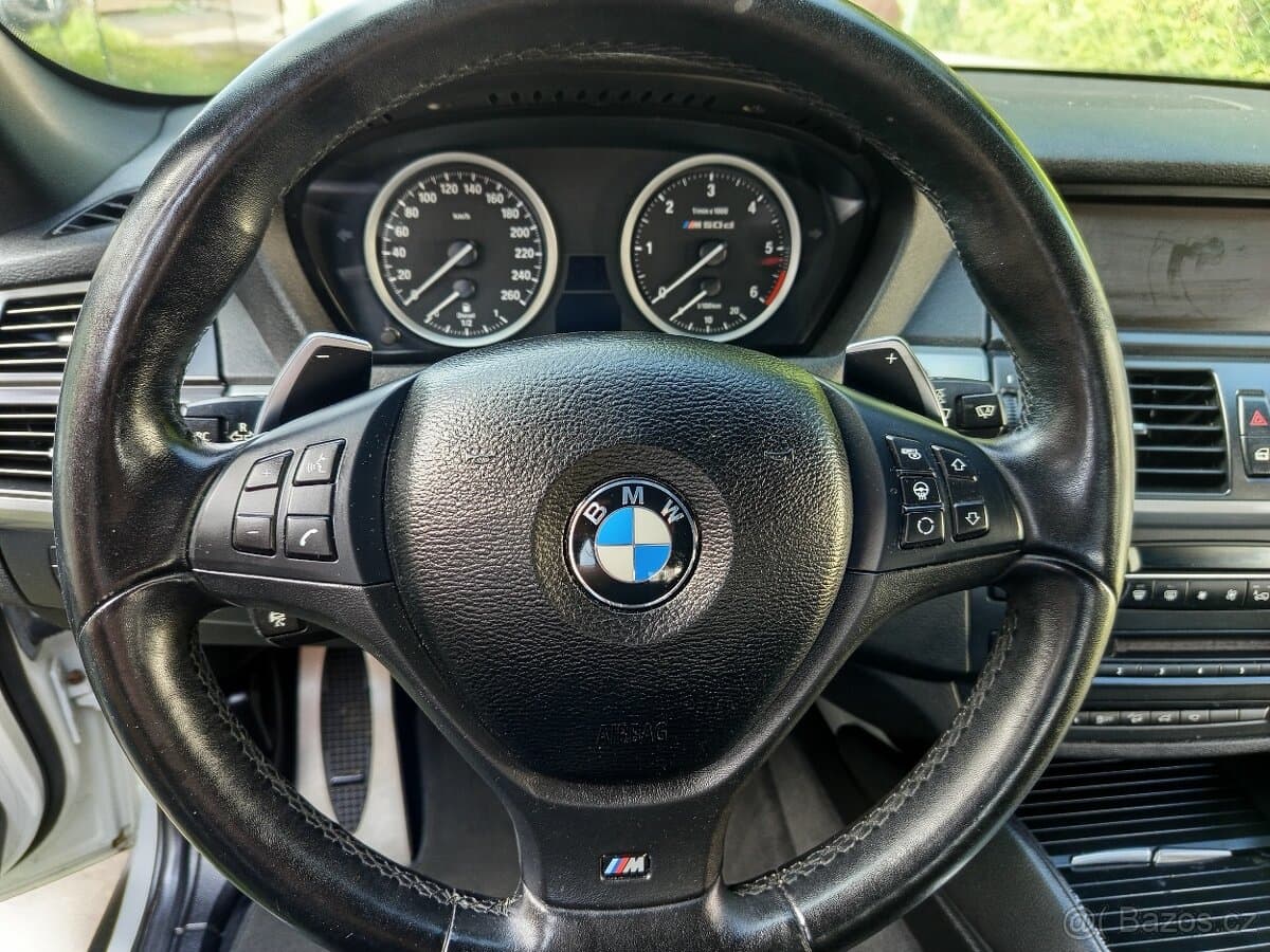 2013 BMW X6 - 16