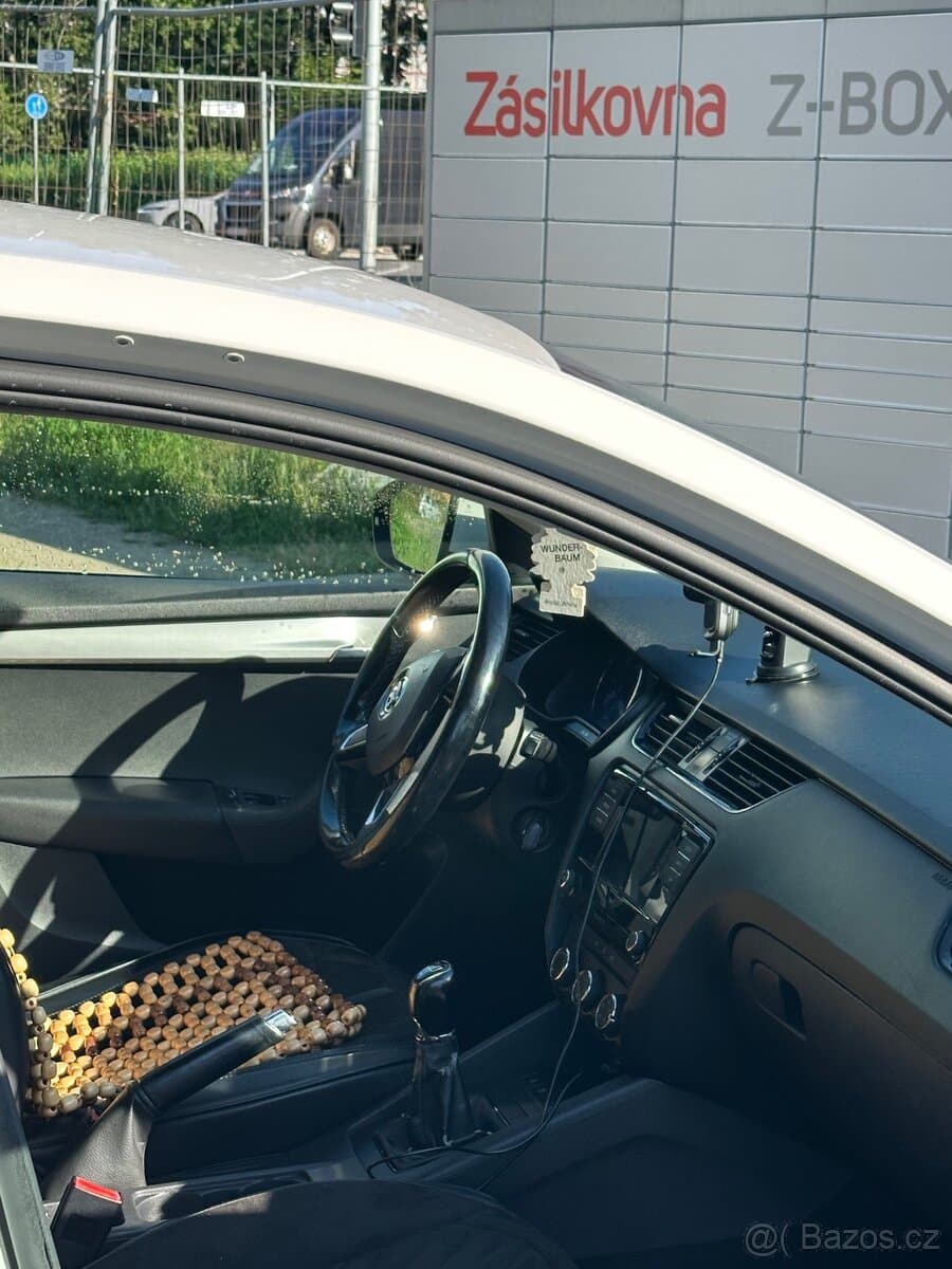 2018 Škoda OCTAVIA - 16
