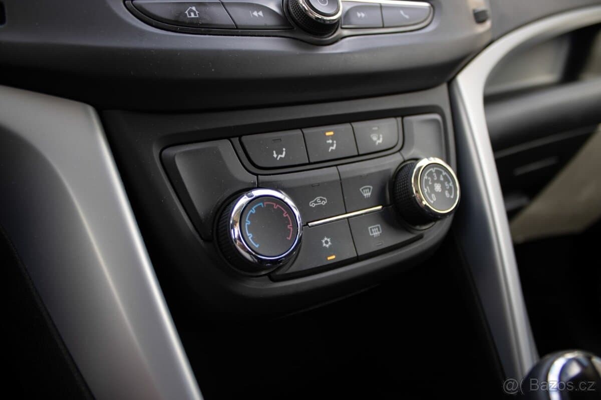 2018 Opel ZAFIRA - 16