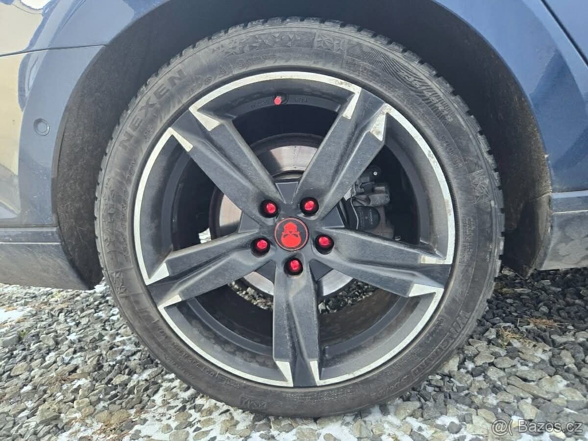 2015 Volkswagen PASSAT - 16