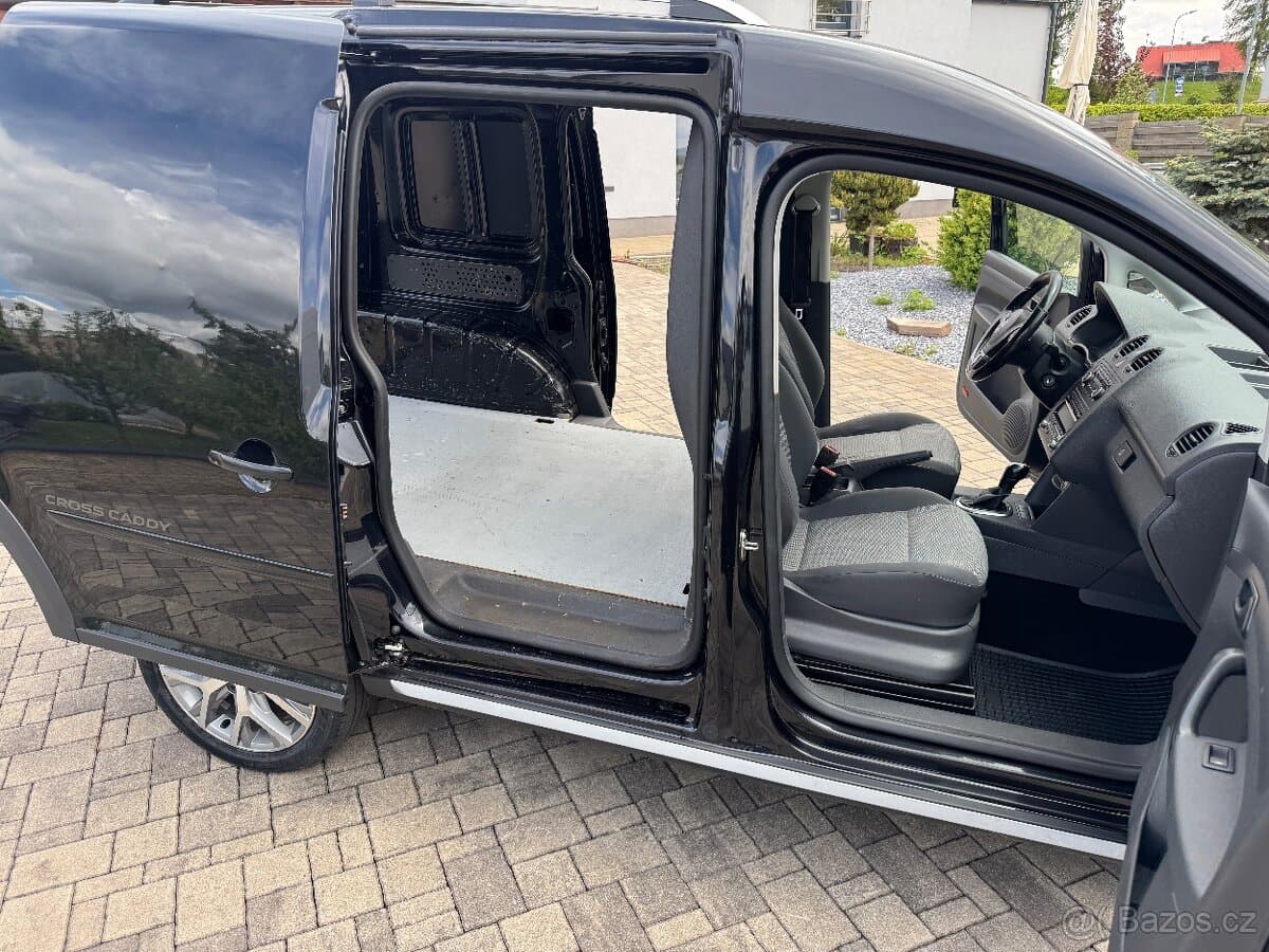 2013 Volkswagen CADDY - 16