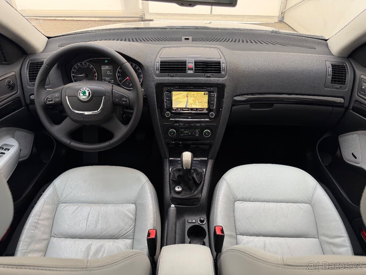 2010 Škoda OCTAVIA - 16