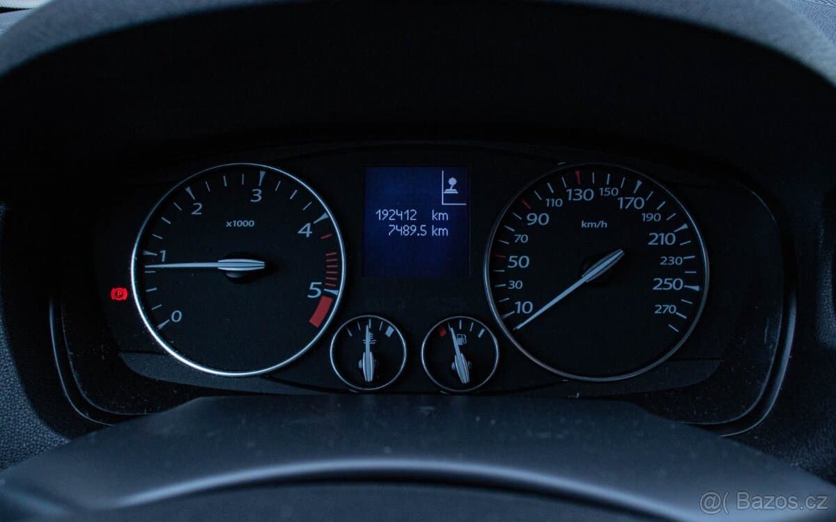 2010 Renault LAGUNA - 16