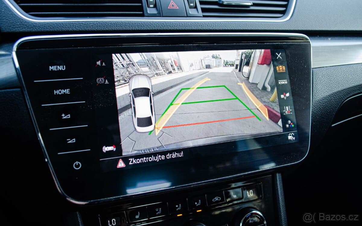 2022 Škoda SUPERB - 16