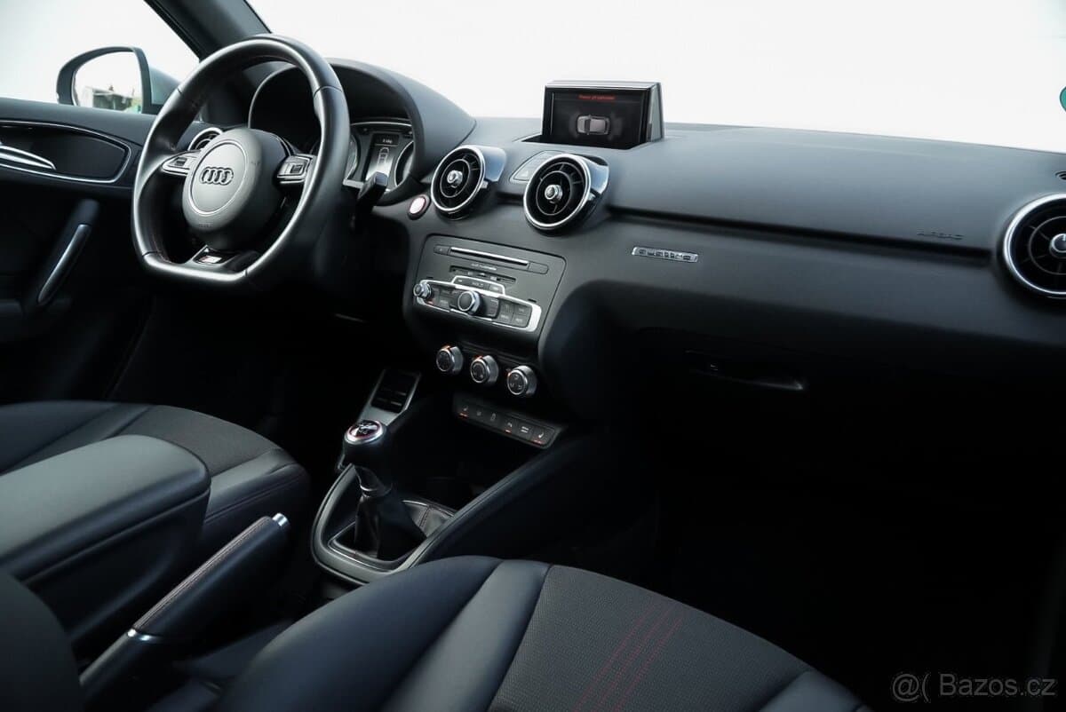 2017 Audi S1 - 16