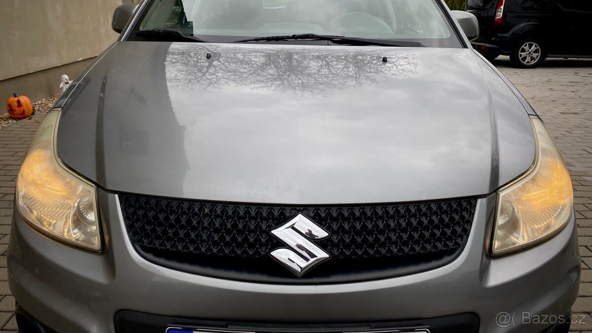 2011 Suzuki SX4 - 16