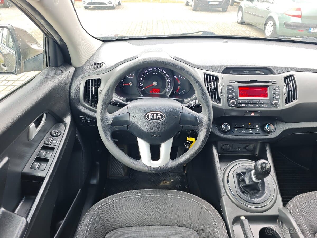 2012 Kia SPORTAGE - 16