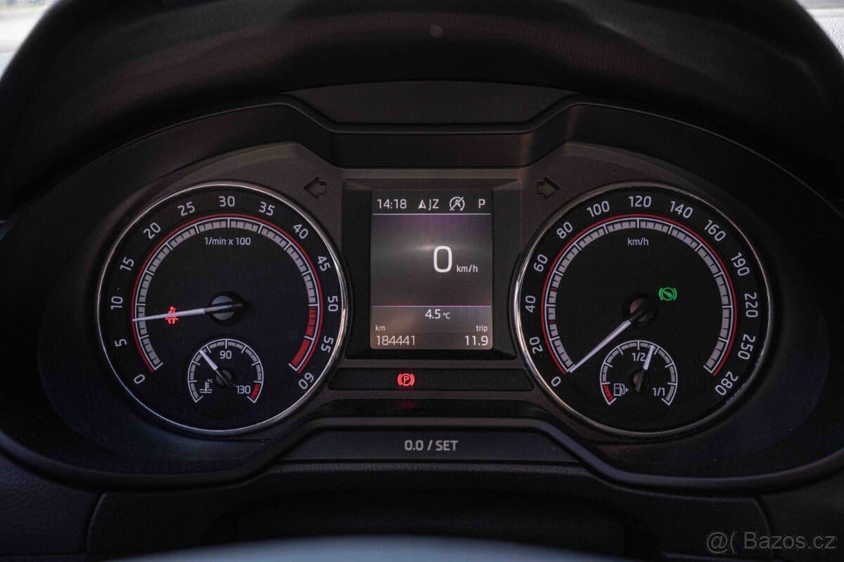 2017 Škoda OCTAVIA - 16