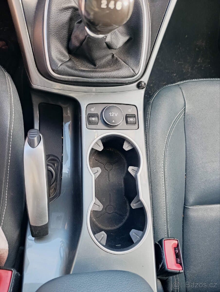 2014 Ford C-MAX - 16