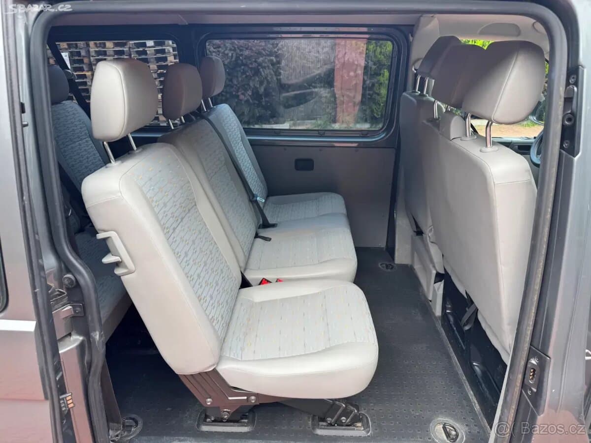 2010 Volkswagen TRANSPORTER - 16