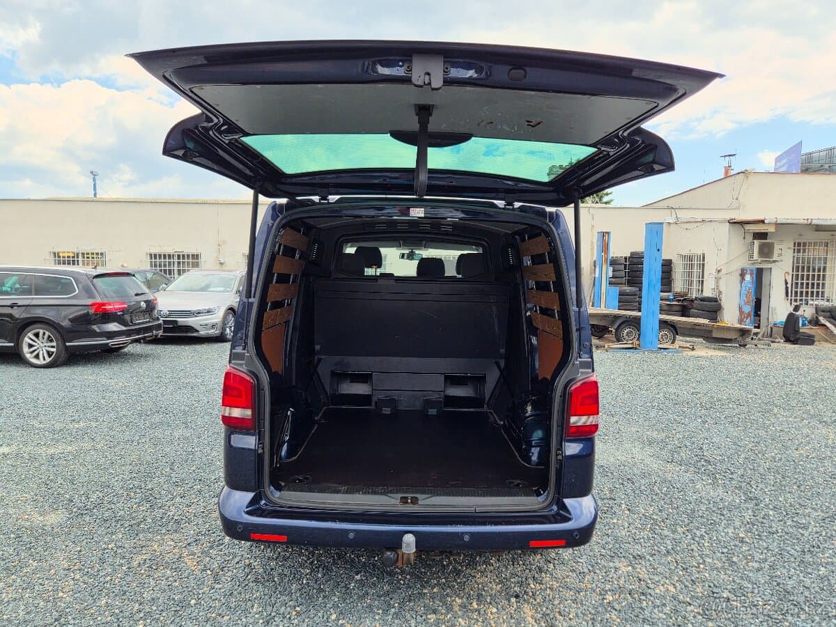 2011 Volkswagen TRANSPORTER - 16