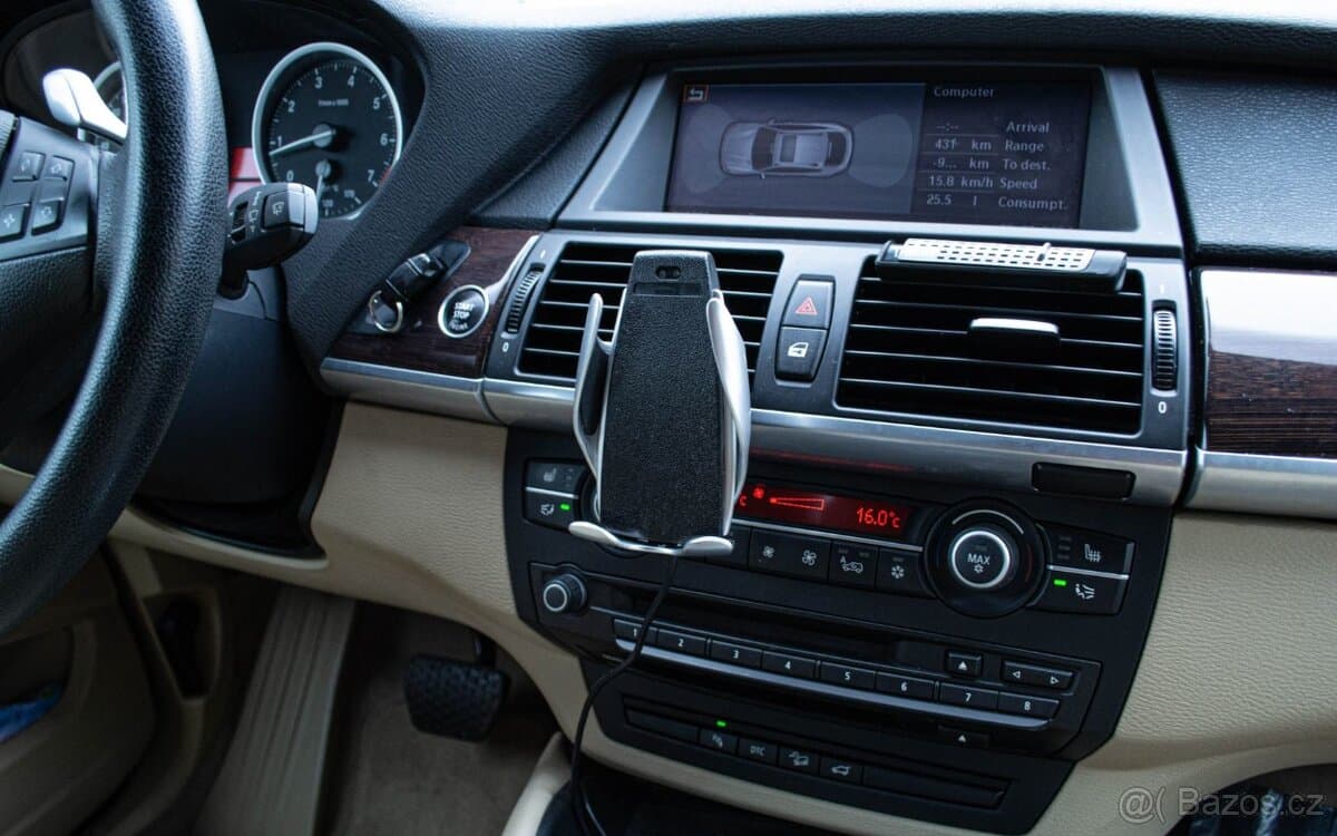 2010 BMW X6 - 16