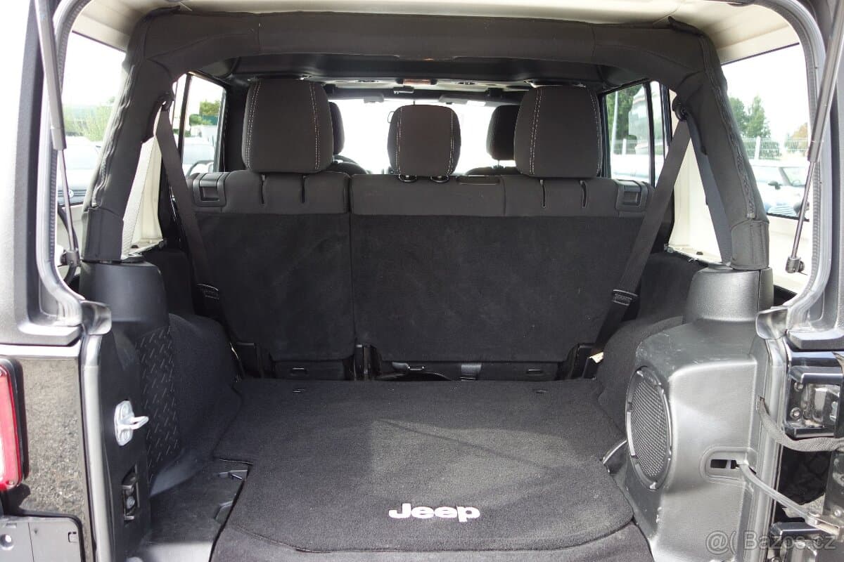 2013 Jeep WRANGLER - 16