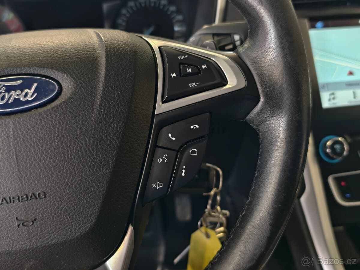 2017 Ford MONDEO - 16