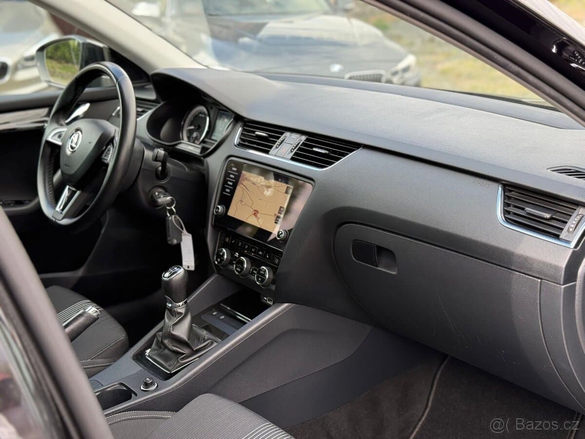 2018 Škoda OCTAVIA - 16