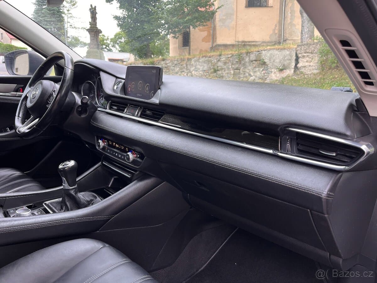 2019 Mazda 6 - 16