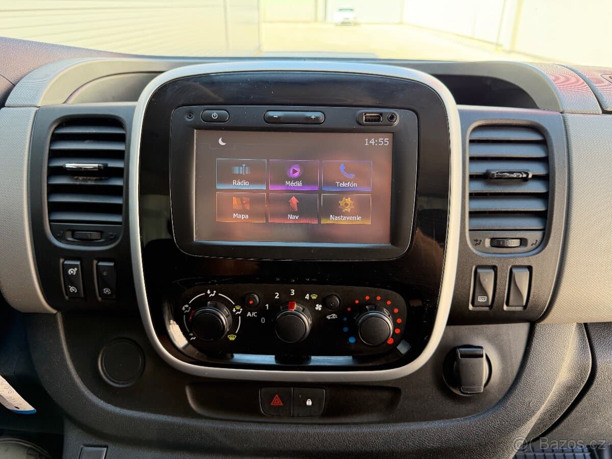 2018 Renault TRAFIC - 16