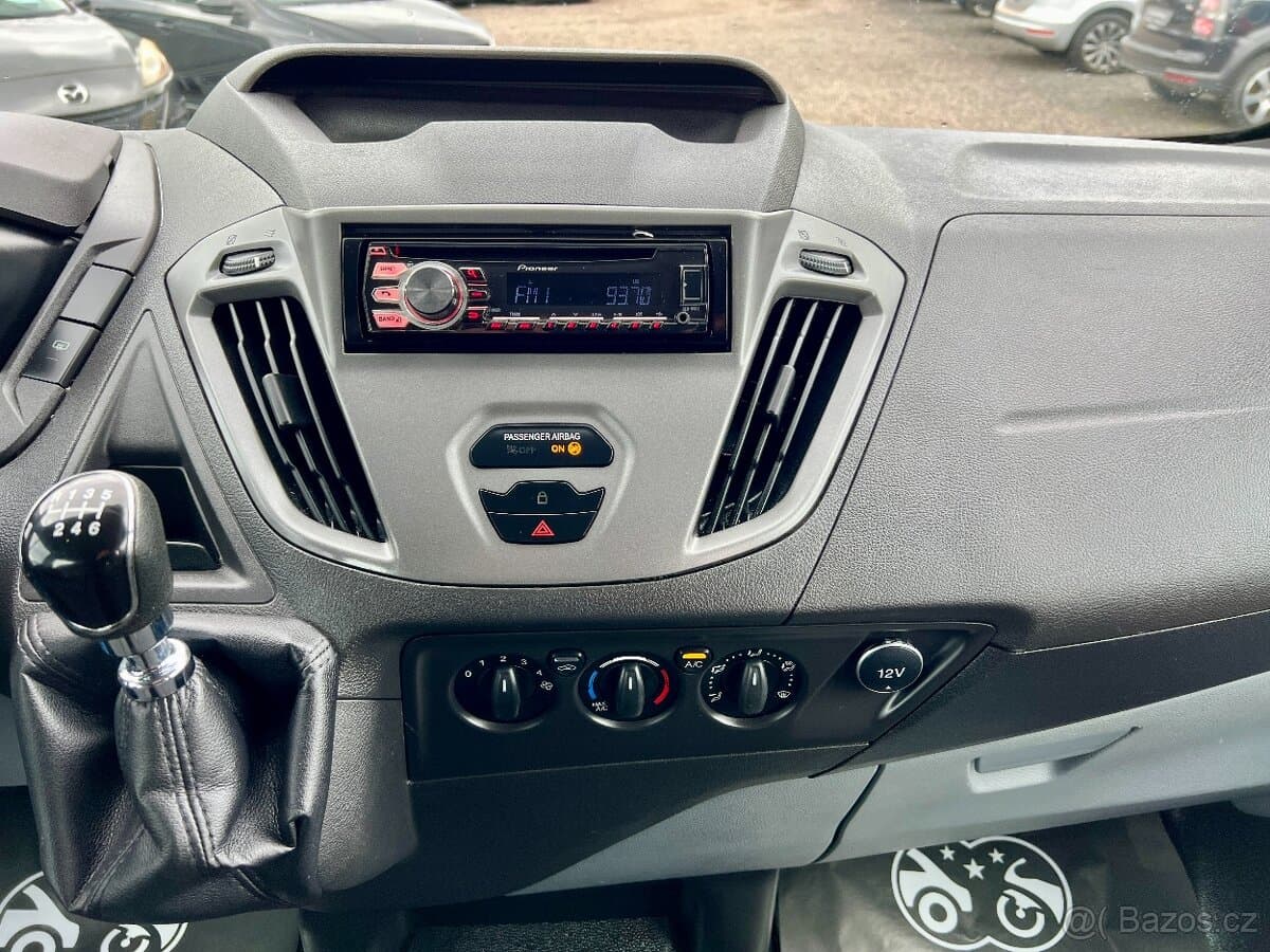2018 Ford TRANSIT - 16