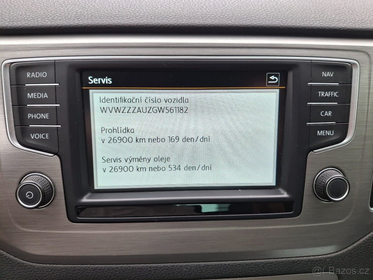 2015 Volkswagen GOLF - 16