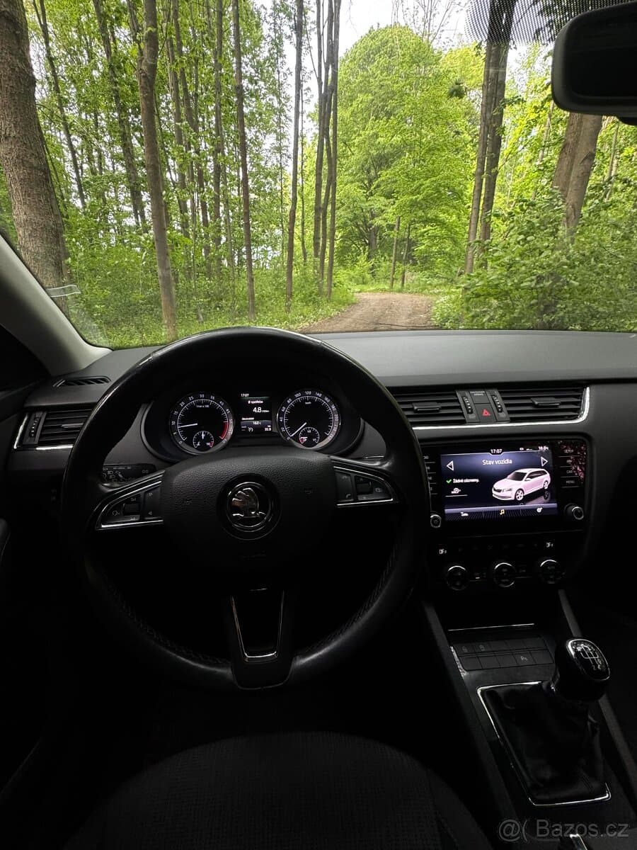 2017 Škoda OCTAVIA - 16