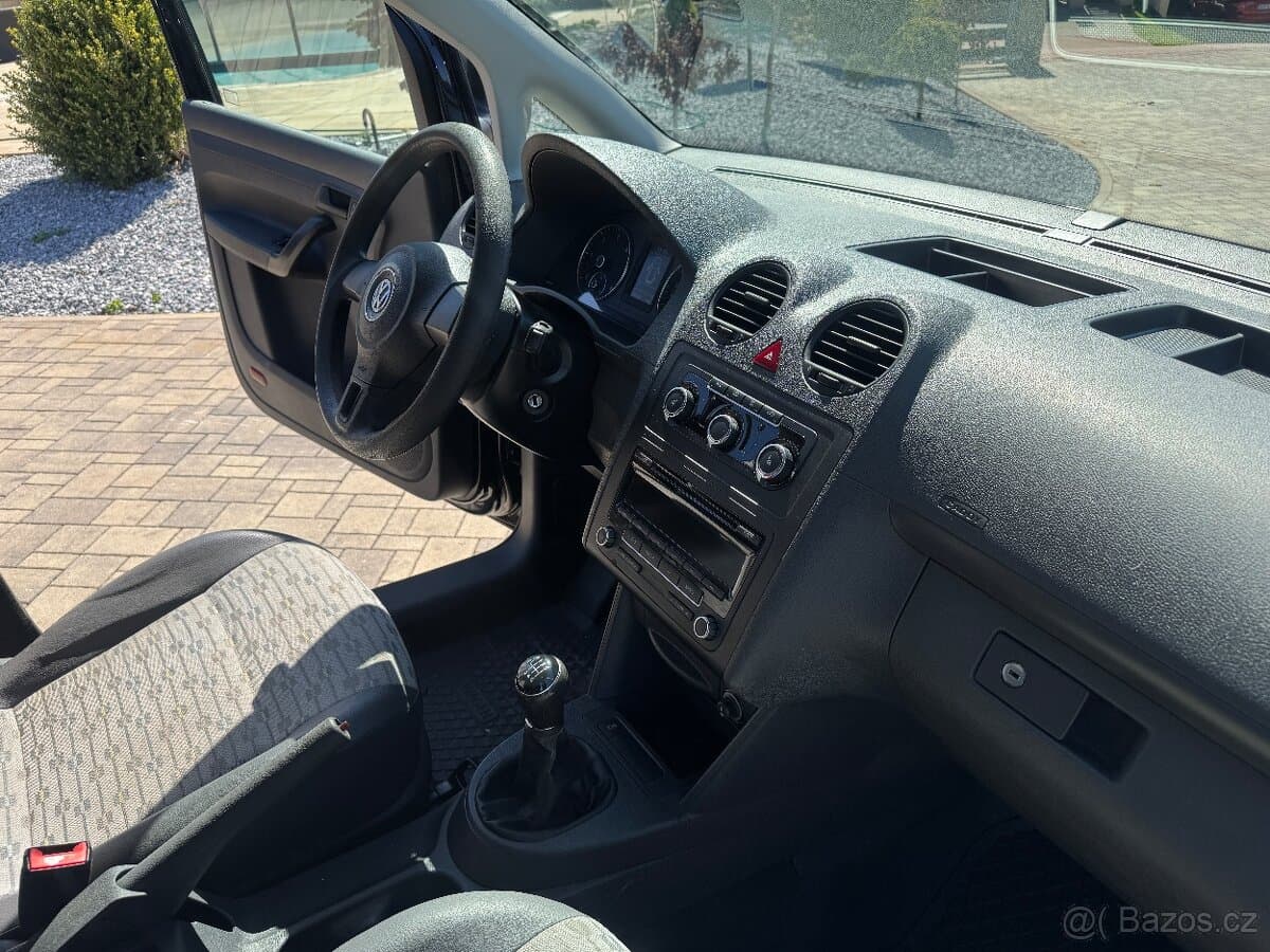 2013 Volkswagen CADDY - 16
