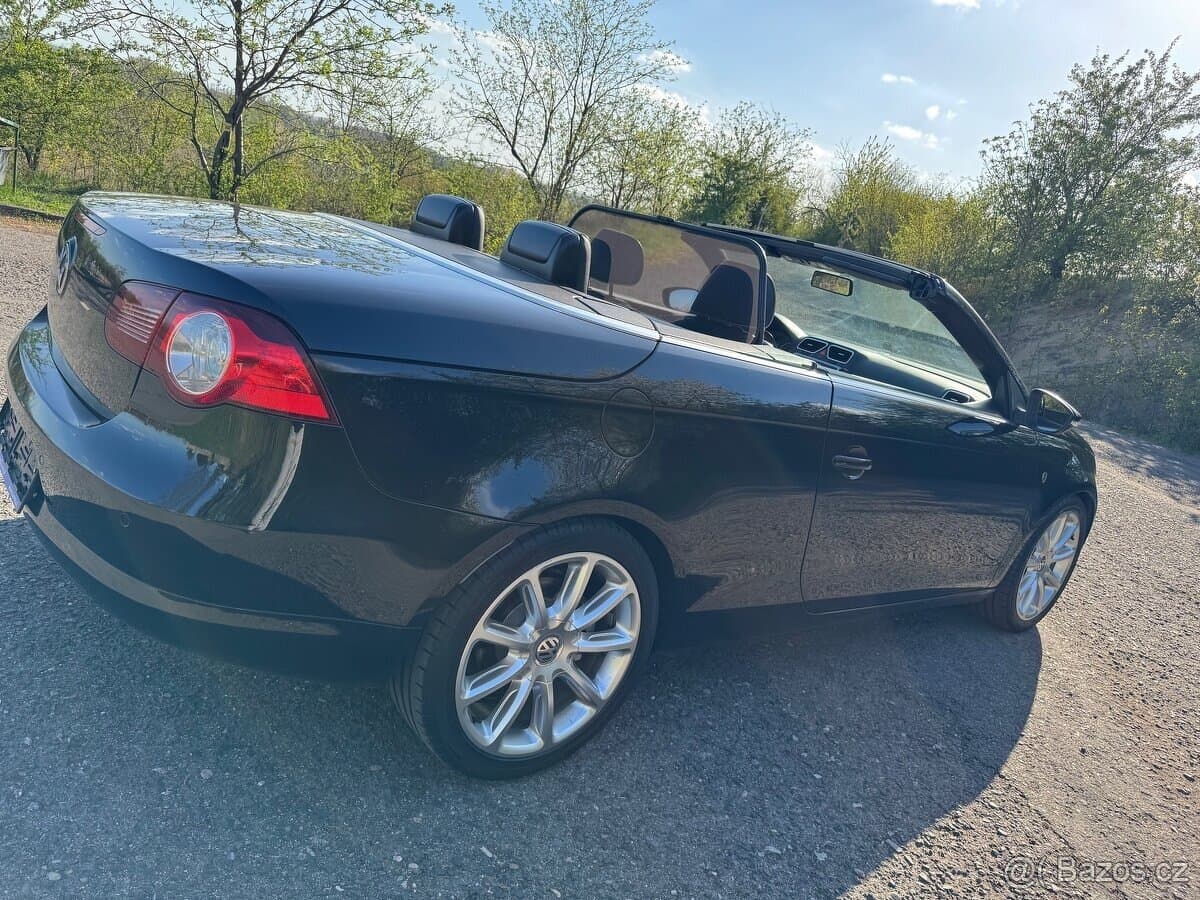 2008 Volkswagen EOS - 16