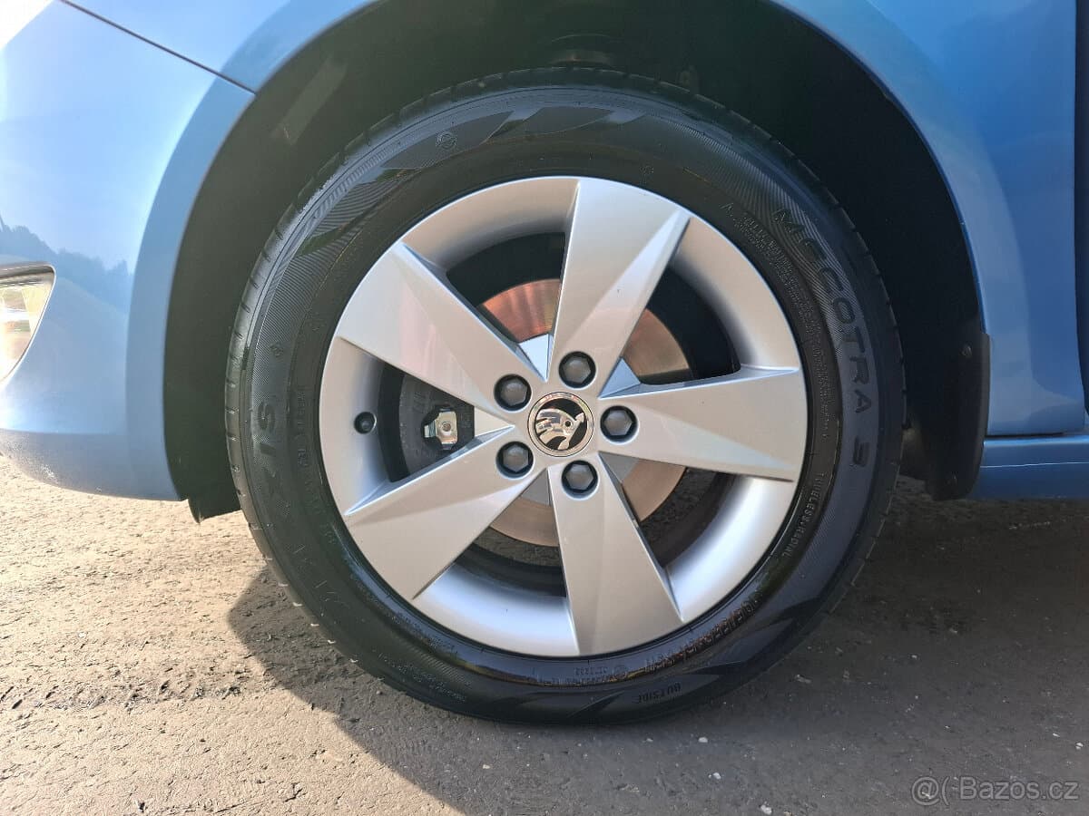 2013 Škoda FABIA - 16