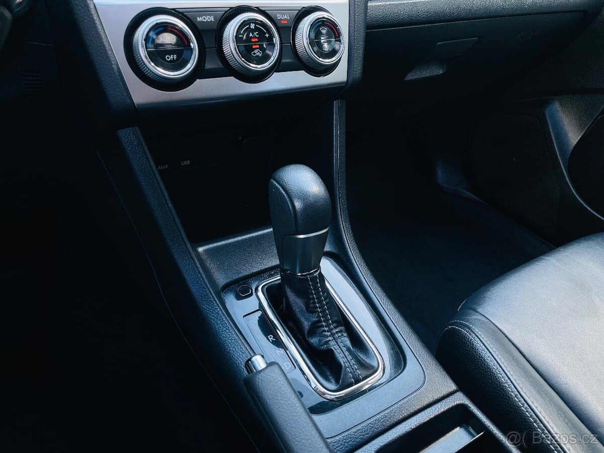 2015 Subaru XV - 16