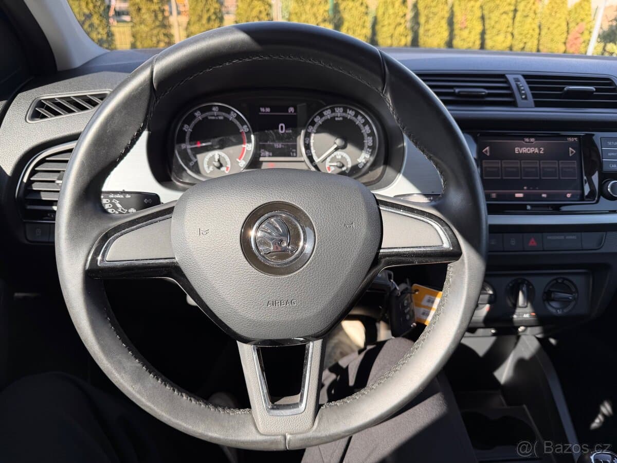 2019 Škoda FABIA - 16