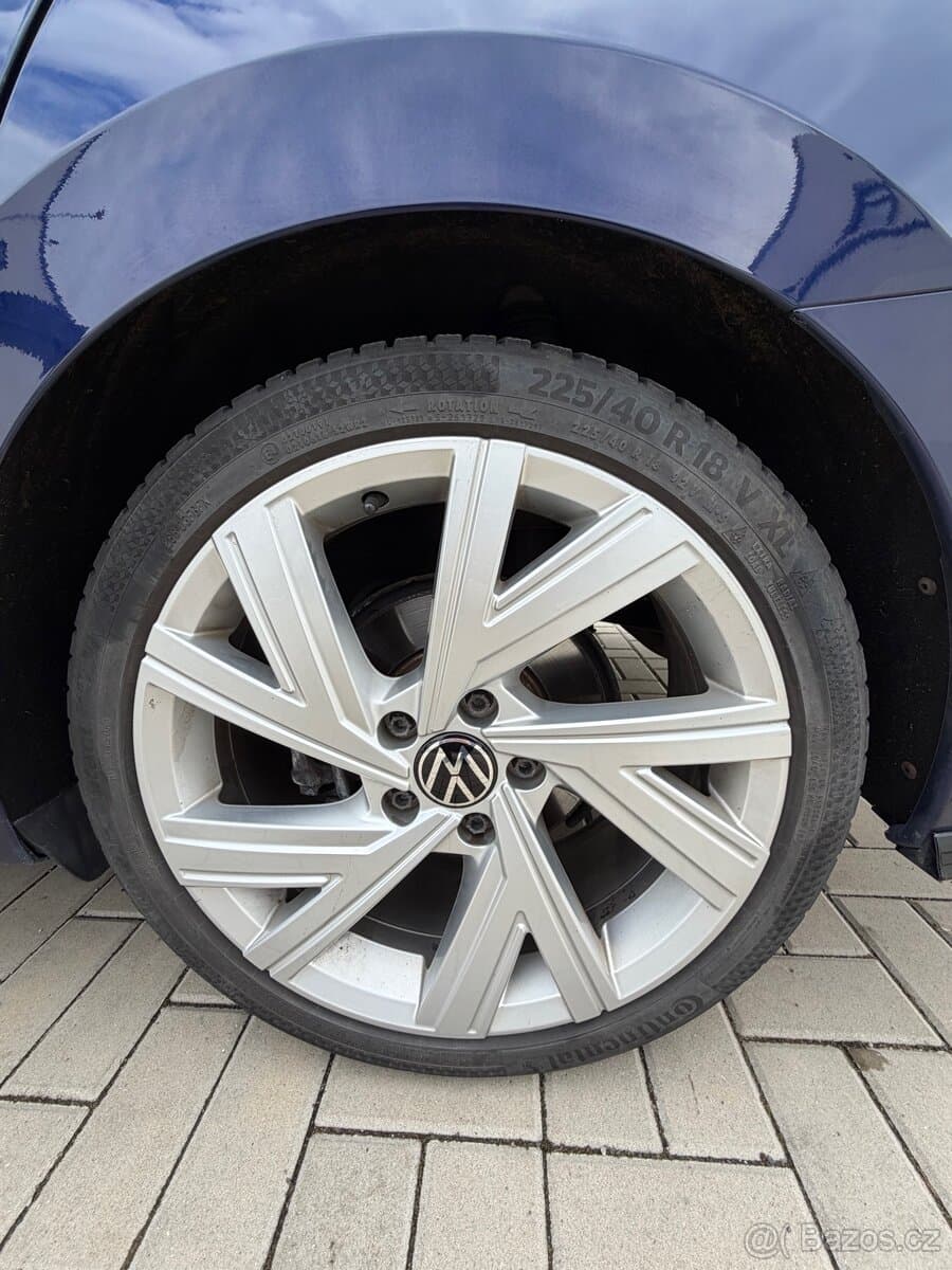 2021 Volkswagen GOLF - 16