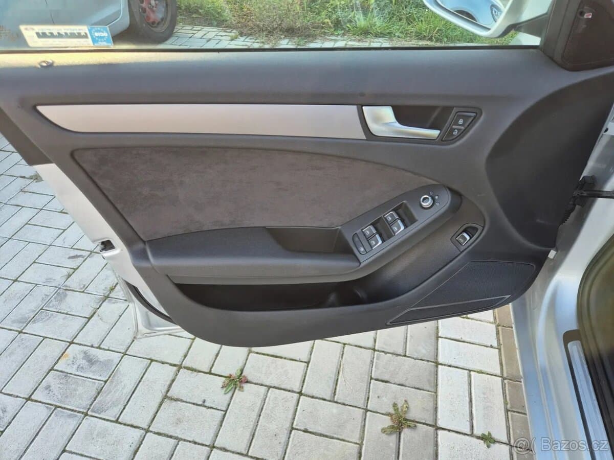 2012 Audi A4 - 16
